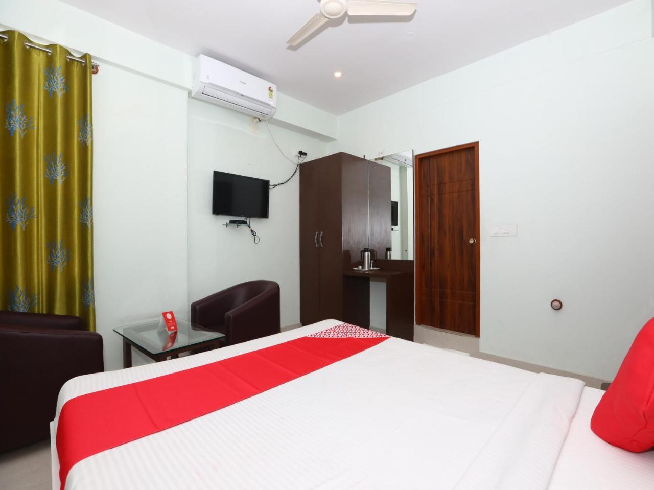Golden Residency Hotel Mysore Exterior photo