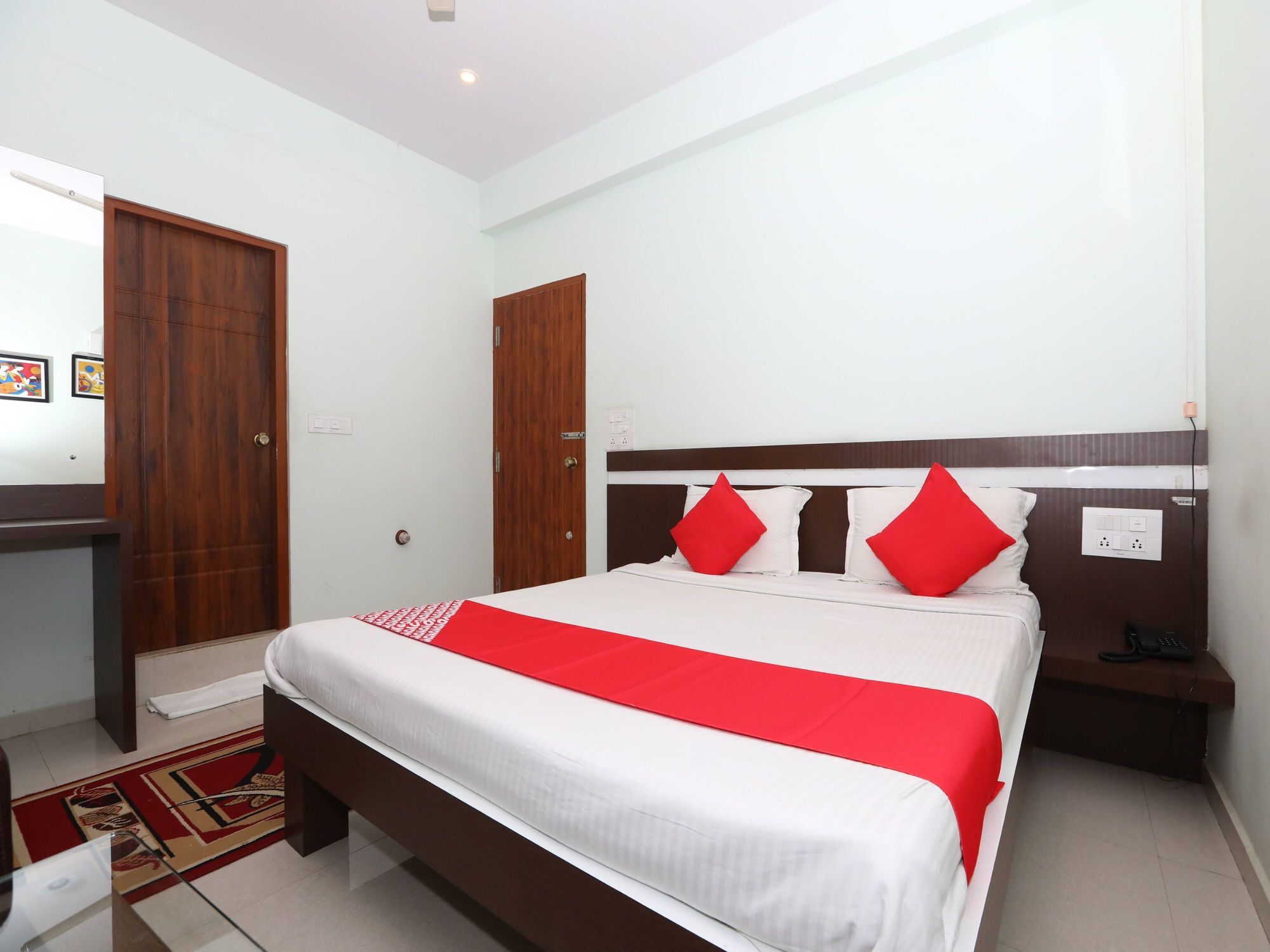Golden Residency Hotel Mysore Exterior photo